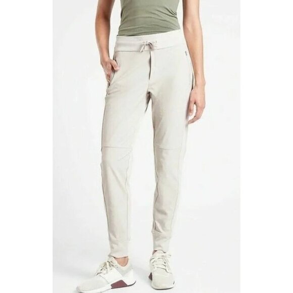 Athleta Headlands Hybrid Trek Jogger Birch Grey Jogger Pants-sz 4 - Picture 1 of 11